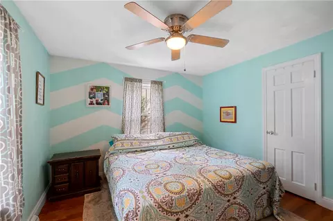 54 Deacon Ave, Warwick, RI 02886 photo 2