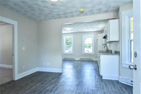 81 Read Ave, Coventry, RI 02816 photo 7