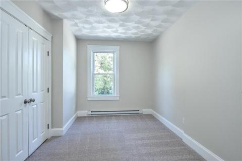 81 Read Ave, Coventry, RI 02816 photo 12