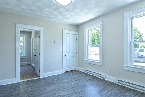 81 Read Ave, Coventry, RI 02816 photo 10