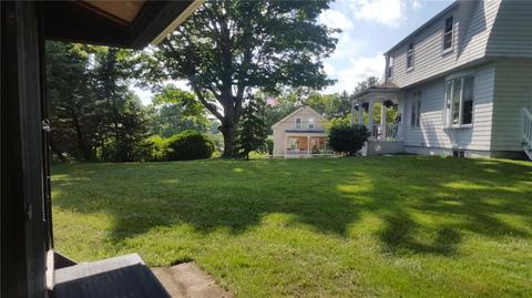 11 Bates Ave, Coventry, RI 02816 photo 4