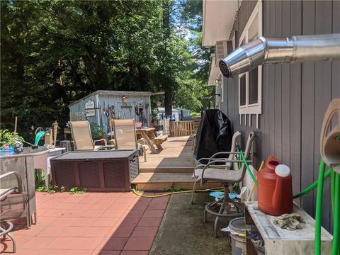32 Maplewood Dr, Mapleville, RI 02839 photo 5