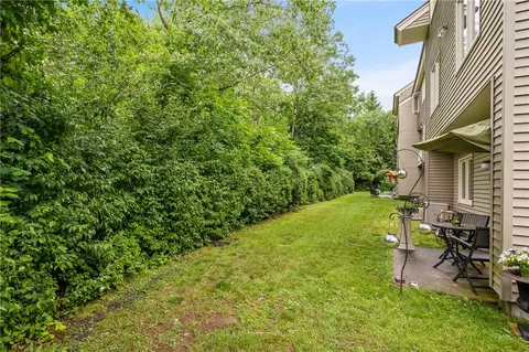301 Holley Ln, Woonsocket, RI 02895 photo 13