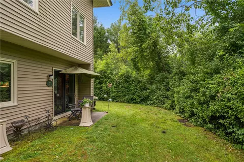 301 Holley Ln, Woonsocket, RI 02895 photo 12