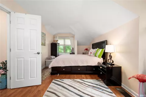301 Holley Ln, Woonsocket, RI 02895 photo 28
