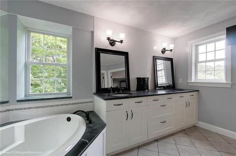 6 Lambert Ln, Warren, RI 02885 photo 23