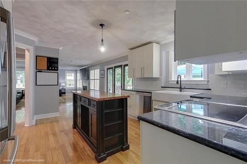 6 Lambert Ln, Warren, RI 02885 photo 10