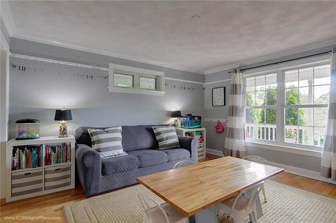 6 Lambert Ln, Warren, RI 02885 photo 6