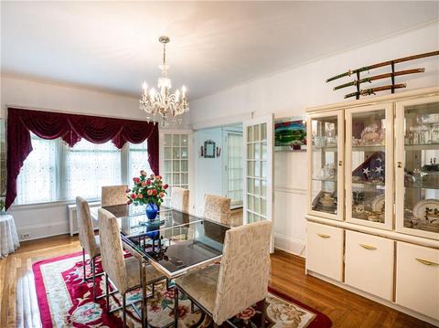 353 Harris Ave, Woonsocket, RI 02895 photo 9