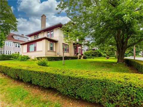 353 Harris Ave, Woonsocket, RI 02895 photo 3