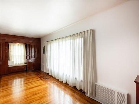 353 Harris Ave, Woonsocket, RI 02895 photo 17