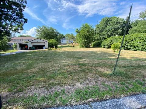 111 Jillson Ave, Woonsocket, RI 02895 photo 17