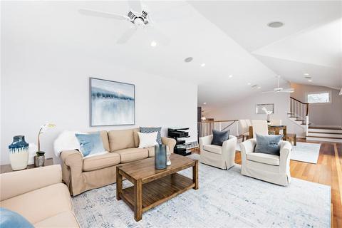 54 Burnett Rd, Warwick, RI 02889 photo 13