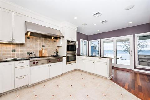 54 Burnett Rd, Warwick, RI 02889 photo 23