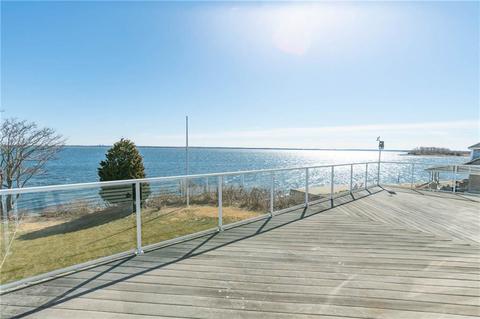 54 Burnett Rd, Warwick, RI 02889 photo 3
