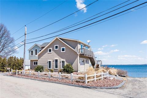 54 Burnett Rd, Warwick, RI 02889 photo 2