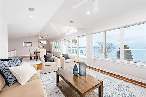 54 Burnett Rd, Warwick, RI 02889 photo 10