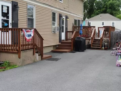 44 Milton Rd, Warwick, RI 02888 photo 3