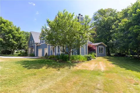 4 Gull Ter, Westerly, RI 02891 photo 4