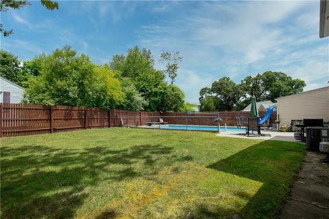 19 Midway Dr, Warwick, RI 02886 photo 6
