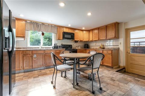 19 Midway Dr, Warwick, RI 02886 photo 11