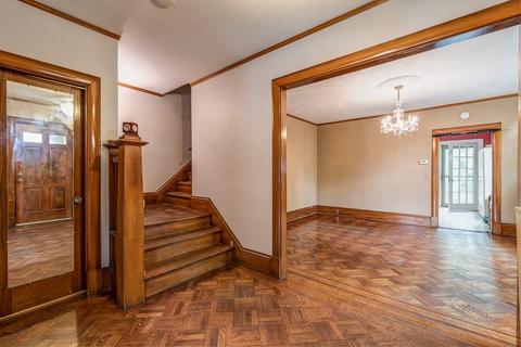 74 Glen Rd, Woonsocket, RI 02895 photo 9