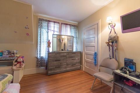74 Glen Rd, Woonsocket, RI 02895 photo 35