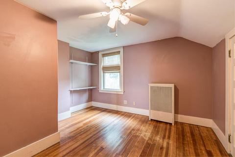 74 Glen Rd, Woonsocket, RI 02895 photo 11
