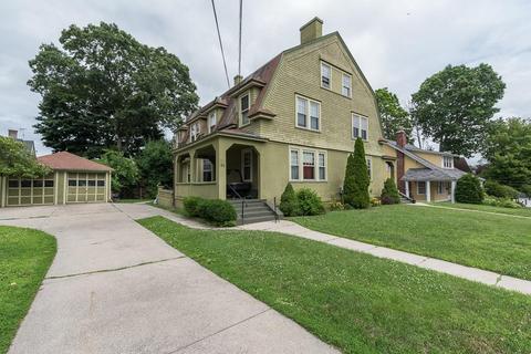 74 Glen Rd, Woonsocket, RI 02895 photo 2