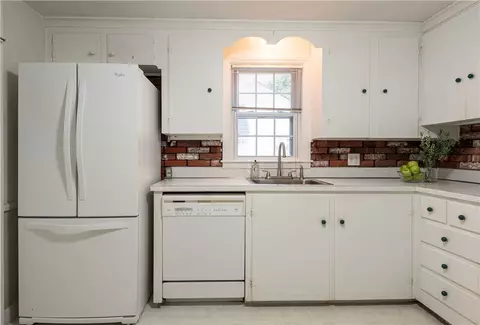 178 Chapmans Ave, Warwick, RI 02886 photo 17