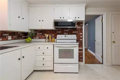 178 Chapmans Ave, Warwick, RI 02886 photo 16