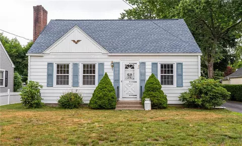 178 Chapmans Ave, Warwick, RI 02886 photo 1
