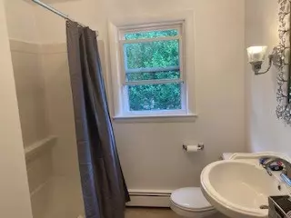 64 Anchorage Rd, Warwick, RI 02889 photo 11