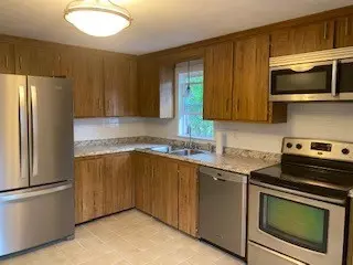64 Anchorage Rd, Warwick, RI 02889 photo 5
