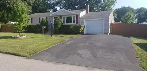 140 Wethersfield Dr, Warwick, RI 02886 photo 2