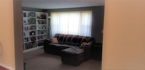 140 Wethersfield Dr, Warwick, RI 02886 photo 8