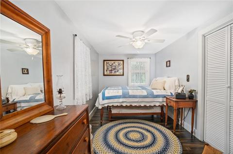 196 Haswill St, Warwick, RI 02889 photo 5
