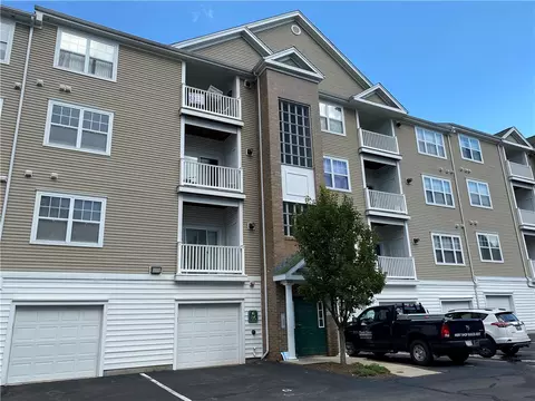 86 Mill St #203, Woonsocket, RI 02895 photo 1