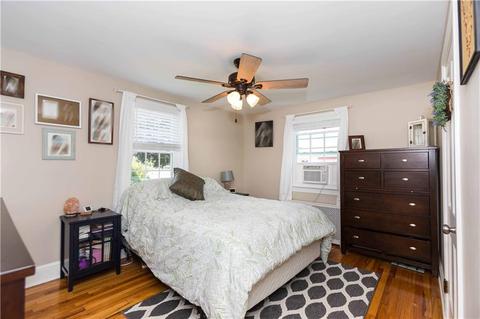 76 Hoxsie Ave, Warwick, RI 02889 photo 22