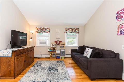 76 Hoxsie Ave, Warwick, RI 02889 photo 7
