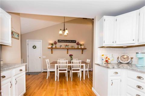 76 Hoxsie Ave, Warwick, RI 02889 photo 5