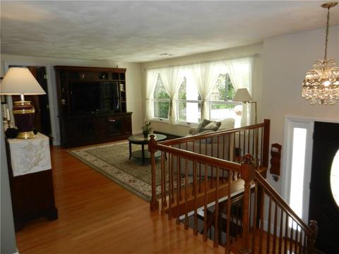 1 Osprey Dr, Coventry, RI 02816 photo 6