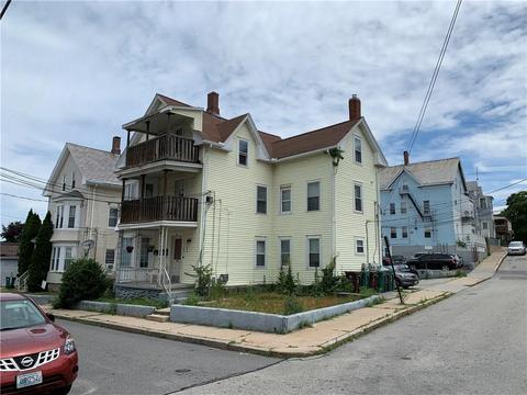 36 Wilson Ave, Woonsocket, RI 02895 photo 2
