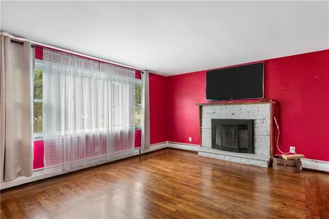 81 Sprague Ave, Warwick, RI 02889 photo 14