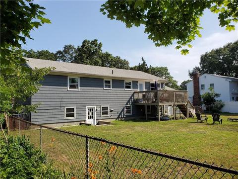 81 Sprague Ave, Warwick, RI 02889 photo 4