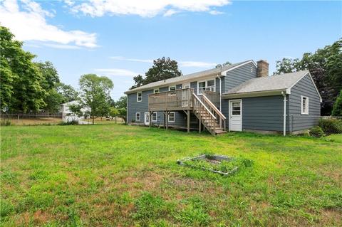 81 Sprague Ave, Warwick, RI 02889 photo 7