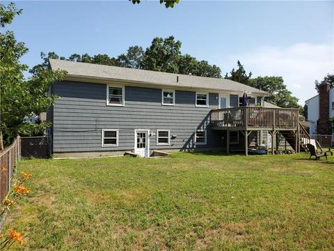 81 Sprague Ave, Warwick, RI 02889 photo 5