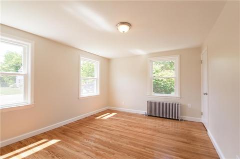 20 Central St, Warwick, RI 02886 photo 32