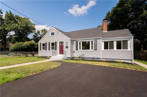 20 Central St, Warwick, RI 02886 photo 5