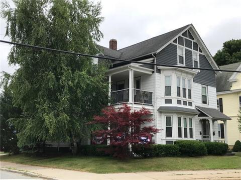 564 S Main St, Woonsocket, RI 02895 photo 4